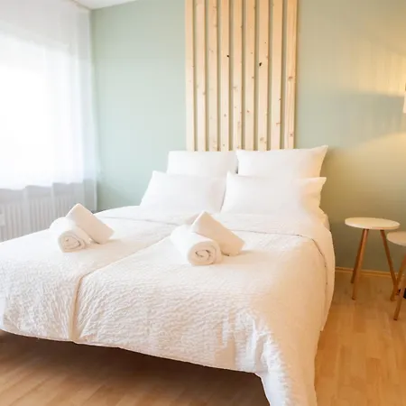 Stadtjuwel I 2 King-size-betten I Balkon I Ruhige Lage I 6 Min Zum Apartment Gunzenhausen