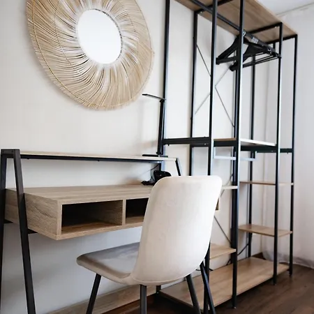 Stadtjuwel I 2 King-size-betten I Balkon I Ruhige Lage I 6 Min Zum アパート
