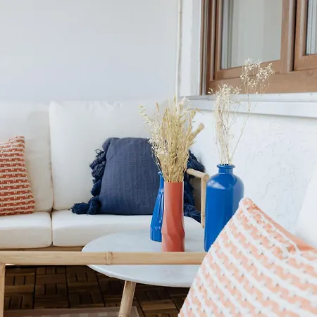 Stadtjuwel I 2 King-size-betten I Balkon I Ruhige Lage I 6 Min Zum Appartamento