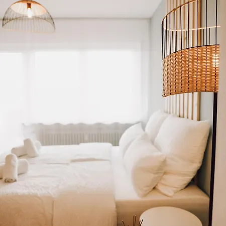 Apartment Stadtjuwel I Balkon I 6 Min Zum Gunzenhausen