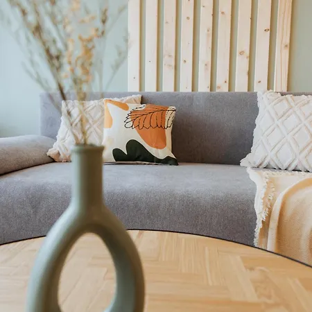 Apartment Stadtjuwel I Balkon I 6 Min Zum